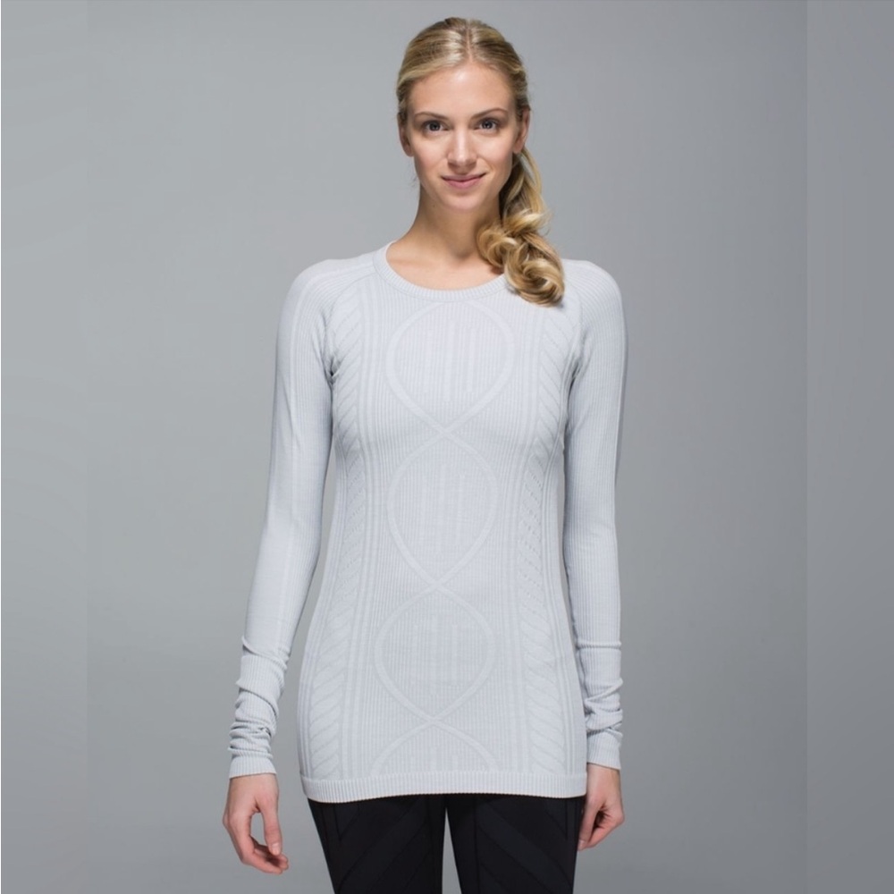 LuluLemon Rest Less Pullover Long Sleeve Heathered Silver Spoon (White) Size 6
